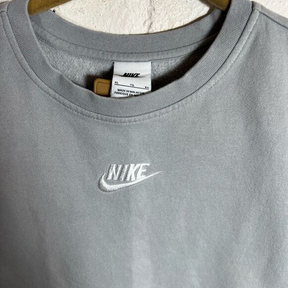 Nike Center Swoosh Sweatshirt - Picture 3 of 8